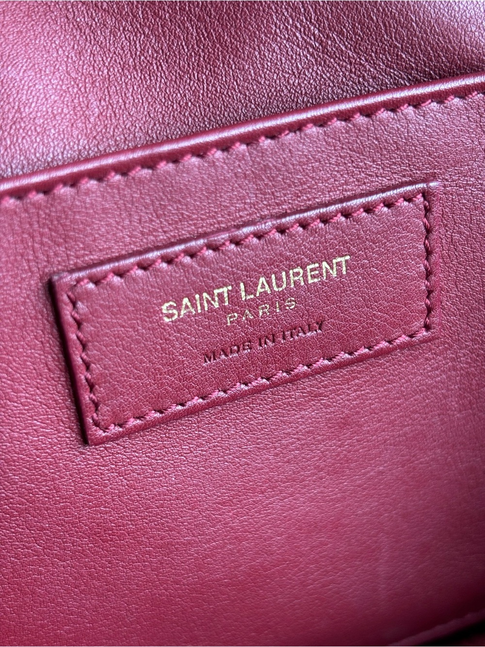 Saint Laurent Cabas in Wine/Gold - Picture 9 of 14